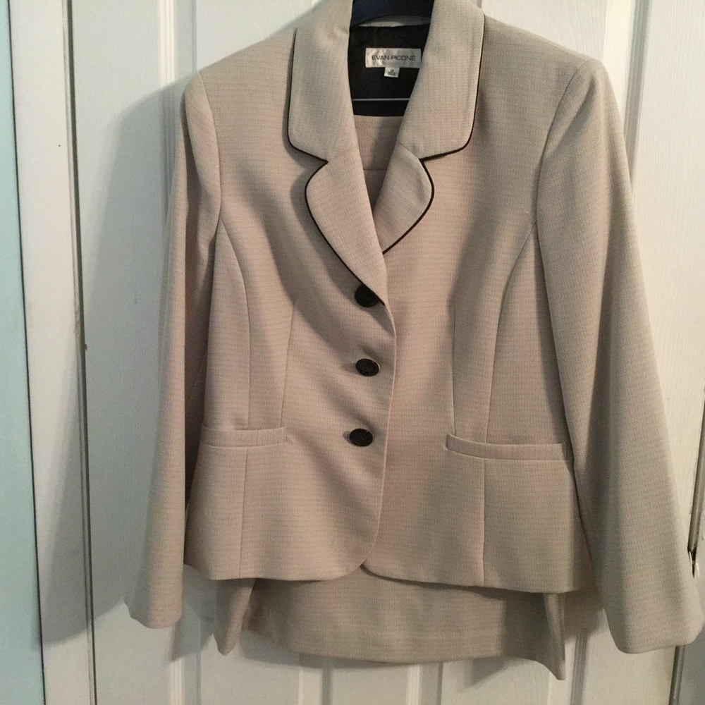 Evan-Picone Tan Suit